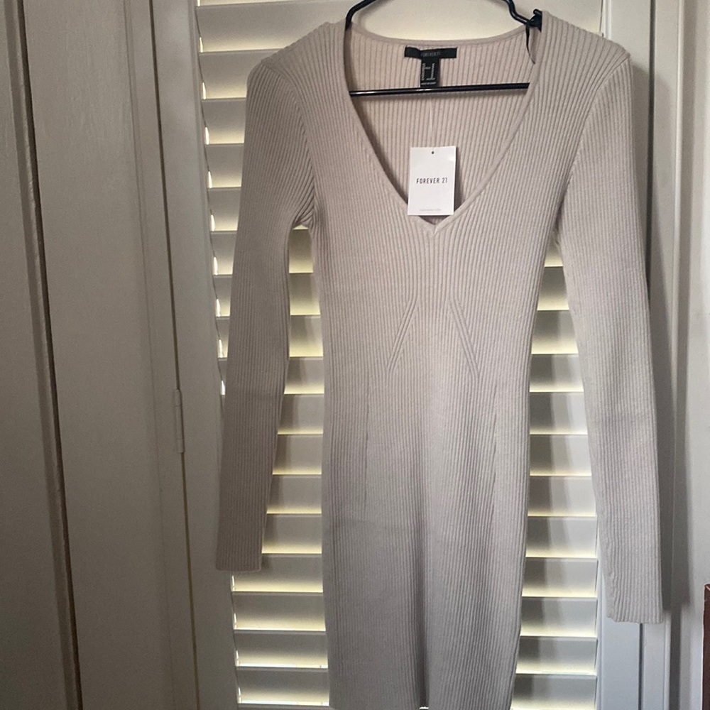 Long sleeve dress